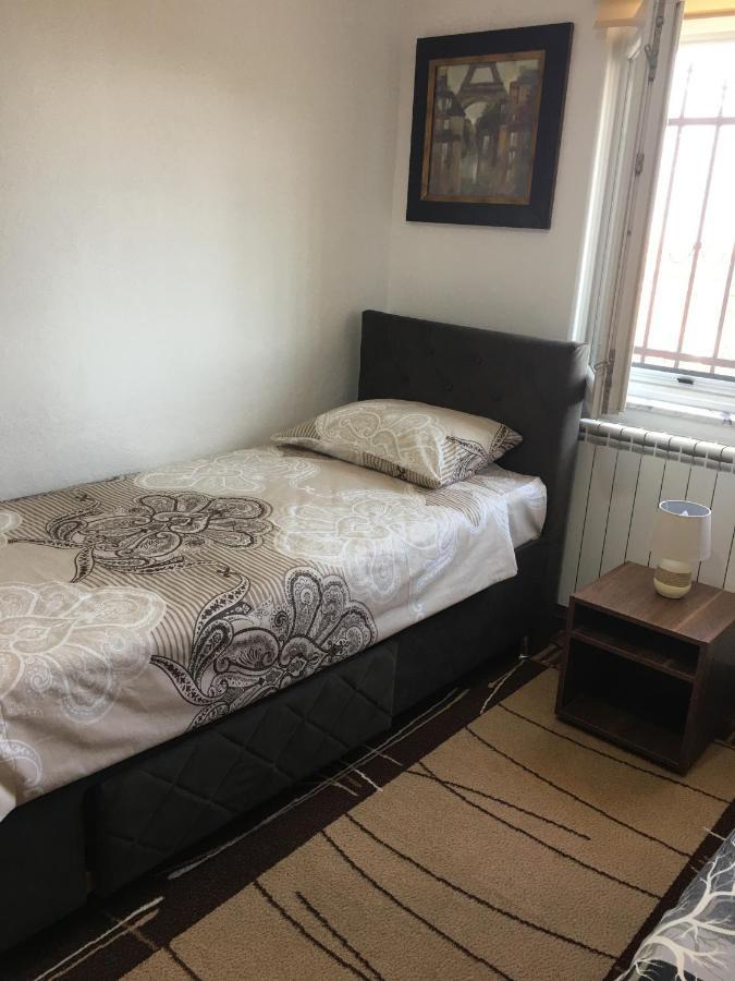 Apartment Sena Saraievo Exterior foto